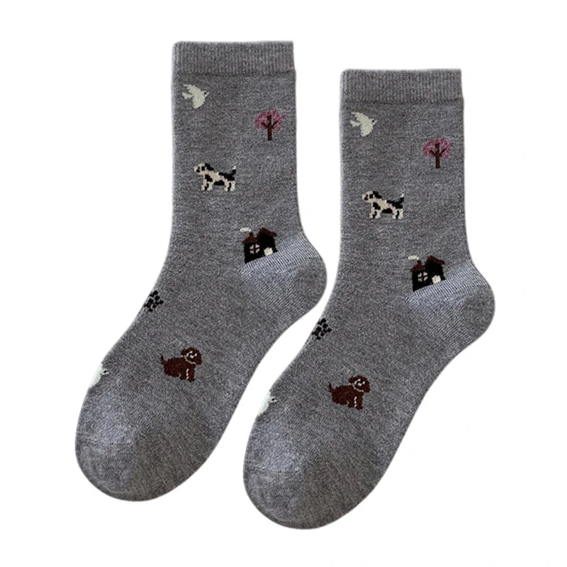 Ladies Socks | Countryside Dog & Cottage Pattern – Grey