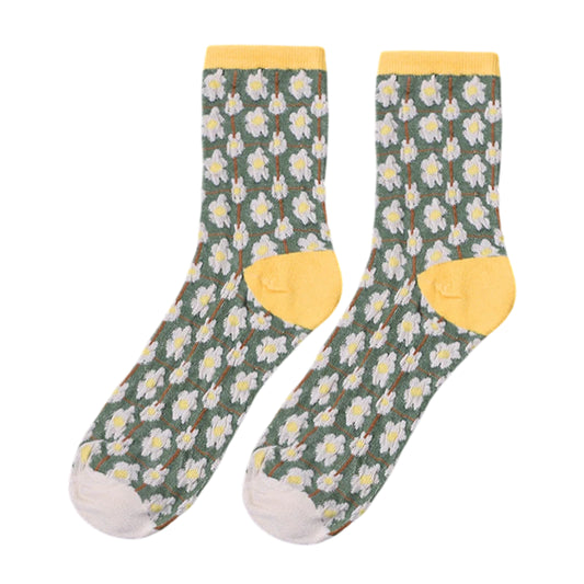 Ladies Socks | Daisy Floral Pattern with Textured Knit Detail - Green