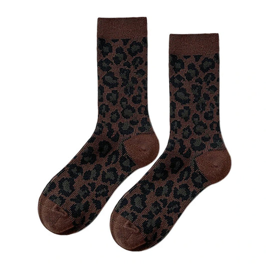 Ladies Socks | Classic Leopard Pattern with Textured Knit Detail – Brown