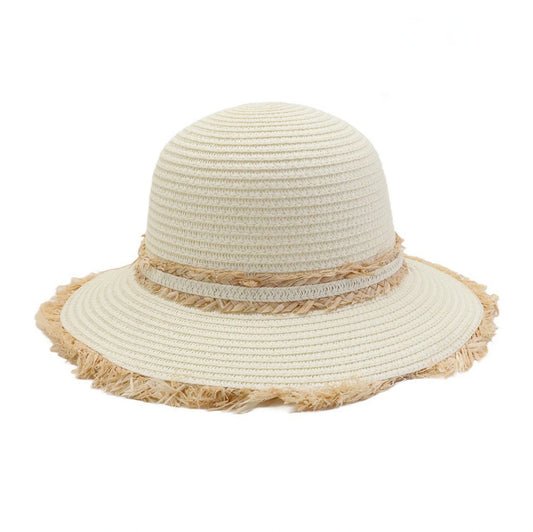 Short Brim Straw Hat | Frayed Brim Detail – Cream