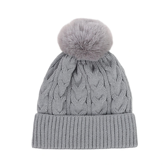 Bobble Hat | Cable Knit Faux Fur Pom Design – Grey
