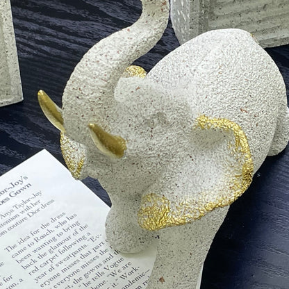 【Pre-order: 30-day lead time | MOQ: 120 units】Resin Elephant Family Set | white/gold color |Artistic Home Collection