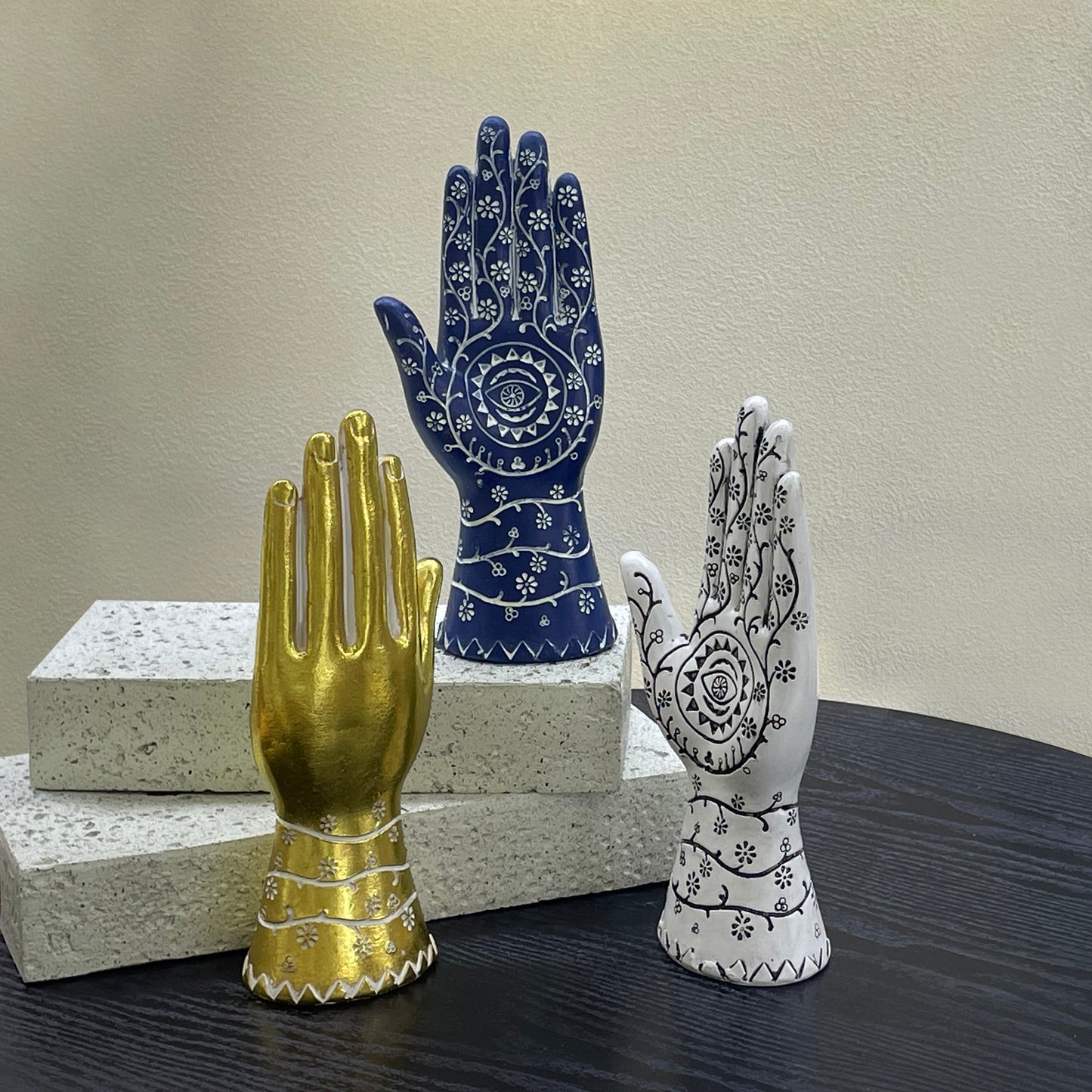 【Pre-order: 30-day lead time | MOQ: 120 units】Henna-Patterned Resin Hand Sculptures | white/blue/gold color | Artistic Home Collection