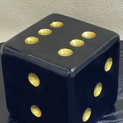 【Pre-order: 30-day lead time | MOQ: 120 units】Resin Dice Decor | Black/White | Multi-Size | Artistic Home Collection