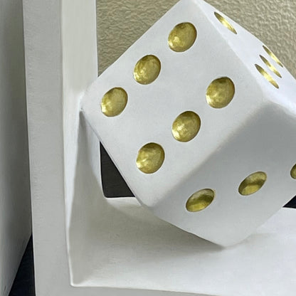 【Pre-order: 30-day lead time | MOQ: 120 units】Resin Dice Bookends | Black/White | Artistic Home Collection