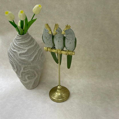 【Pre-order: 30-day lead time | MOQ: 120 units】Resin Parrot Sculptures | Artistic Home Collection