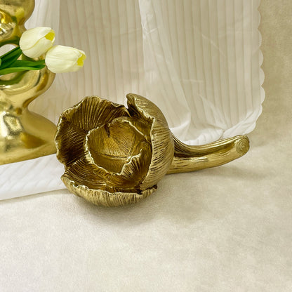 【Pre-order: 30-day lead time | MOQ: 120 units】Gold color Tulip - Shaped Resin Candle Holder | Artistic Home Collection